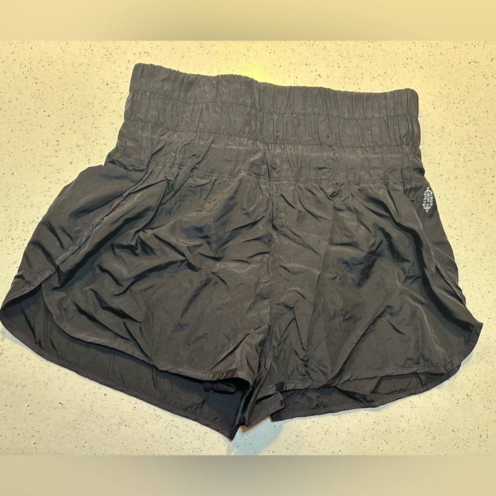 FP Free People Movement The Way Home running track shorts in large black. - Picture 3 of 4